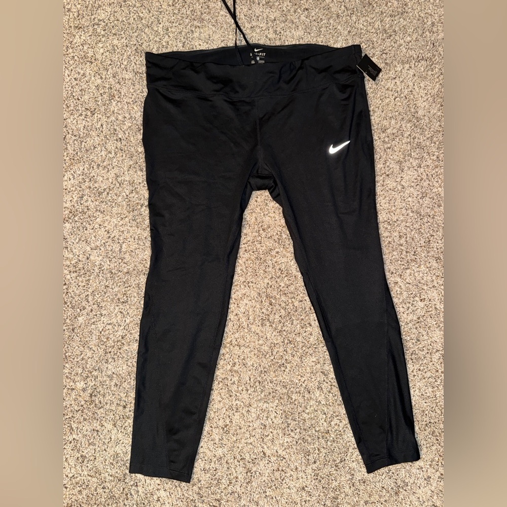 Nike Black Active Leggings - Picture 2 of 10